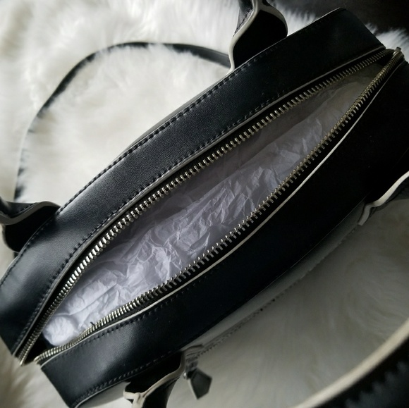 NWOT Vera Bradley Bowler Satchel - Picture 4 of 7